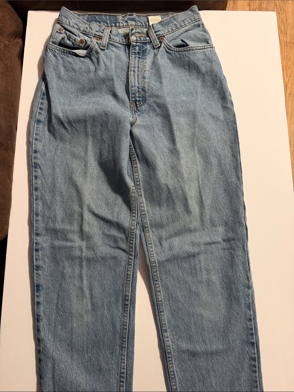 Vintage Levi’s 512 Light Blue women’s size 9 Denim Jeans